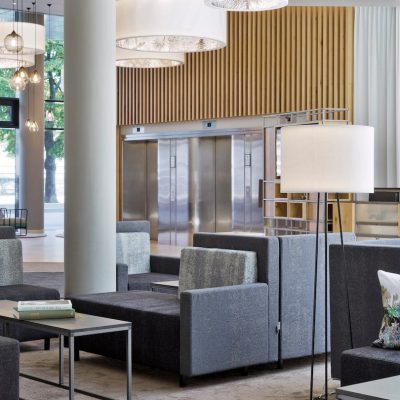 viefg-lobby-0109-hor-wide